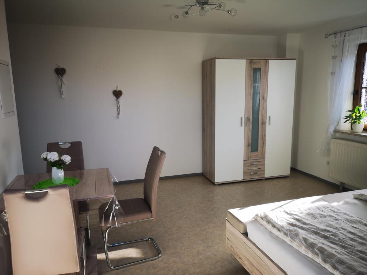 Angeln Am Regen - Angelhof Posl Apartment Nittenau Luaran gambar