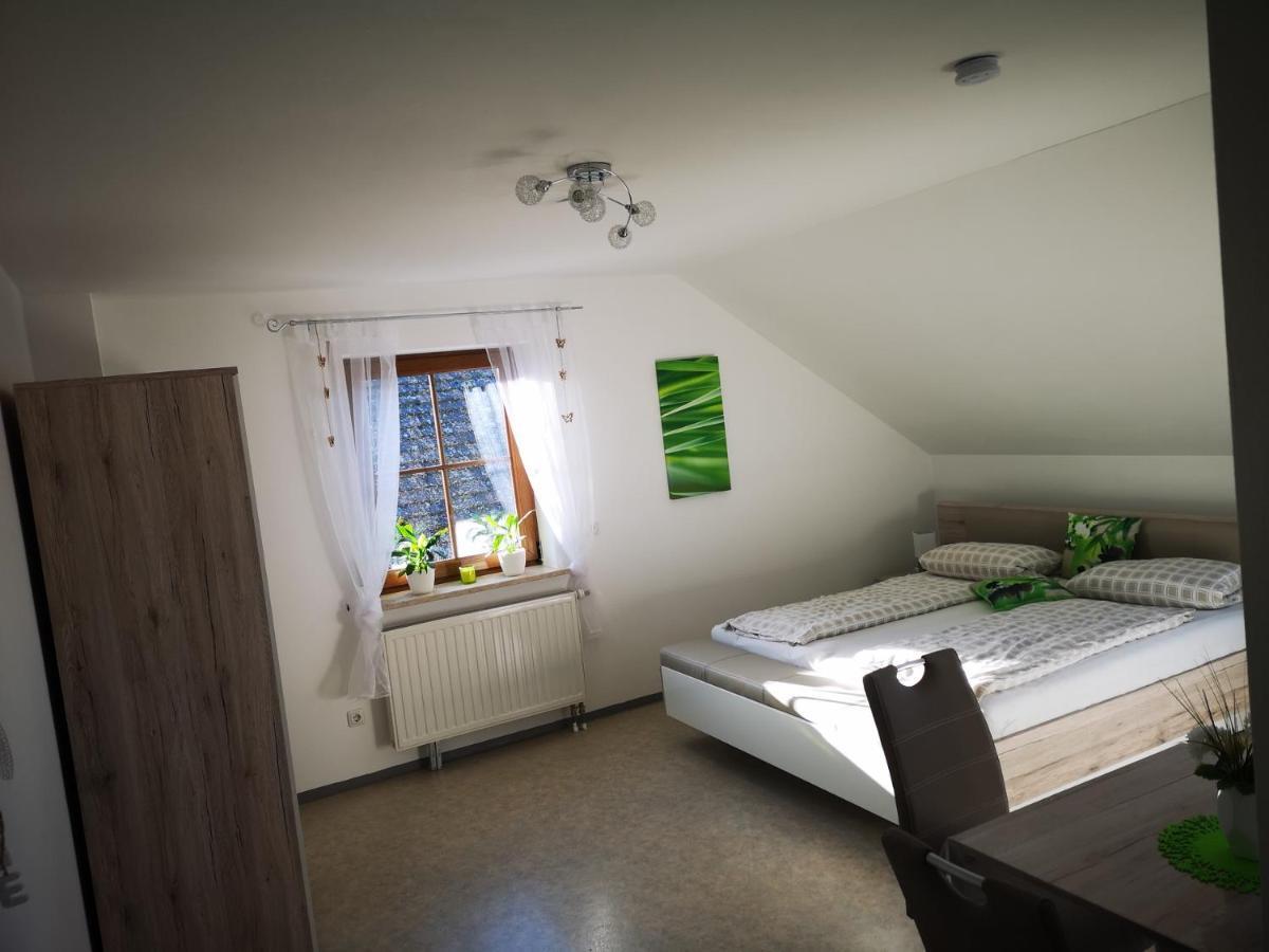 Angeln Am Regen - Angelhof Posl Apartment Nittenau Luaran gambar